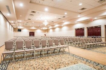 Hotel Clarion Inn Elmhurst - Oakbrook