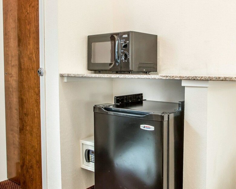Hotel Comfort Suites - Jefferson City