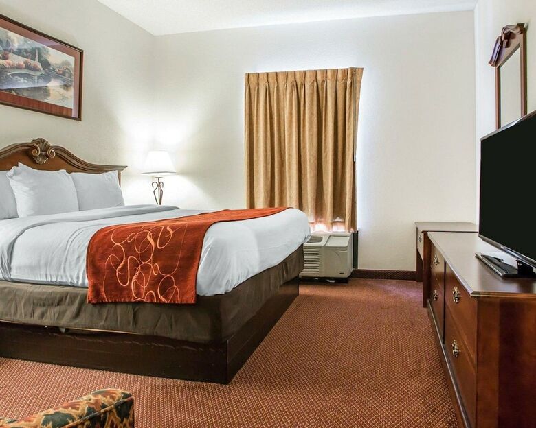 Hotel Comfort Suites - Jefferson City
