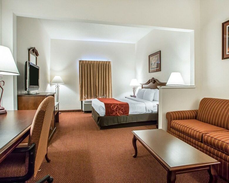 Hotel Comfort Suites - Jefferson City