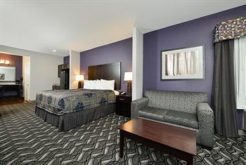 Motel Belmont Inn And Suites