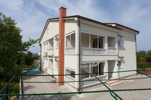 Apartments Goran?ica