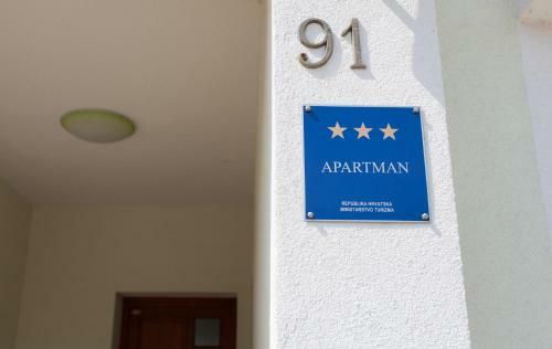 Apartments Goran?ica