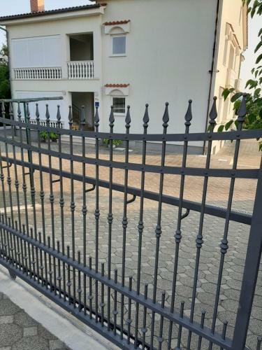 Apartments Goran?ica