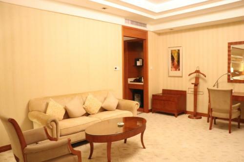 Jinhai New Century Grand Hotel Ninghai