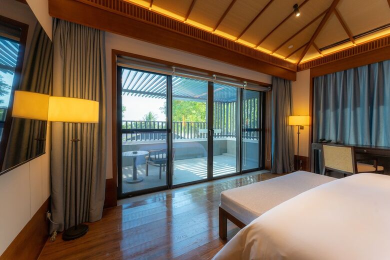 Hotel Le M�ridien Shimei Bay Beach Resort & Spa