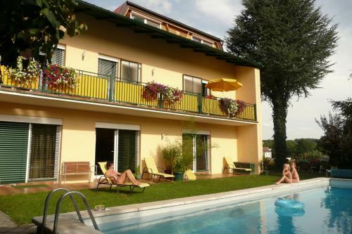 Hostal Pension Jany