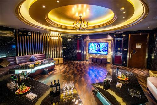 Joya International Hotel