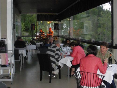 Hotel Auberge Sur Le Lac T�miscouata