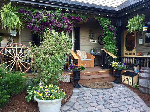 Serenity Ranch Bed & Breakfast