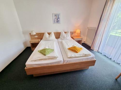 Hostal Schlosspension Landskron