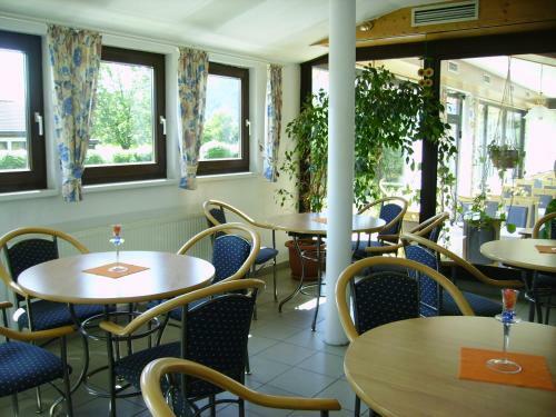 Hostal Schlosspension Landskron