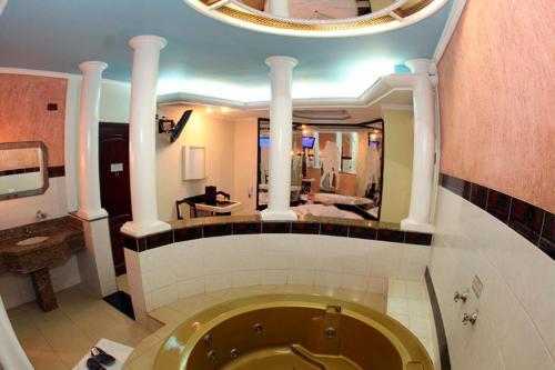 Hotel Motel Le Baron (adult Only)