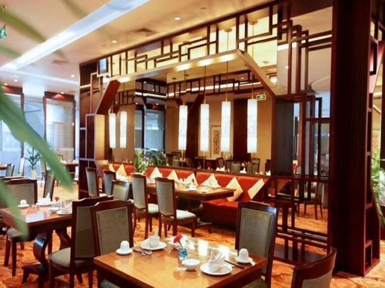 Golden Shining New Century Grand Hotel Beihai