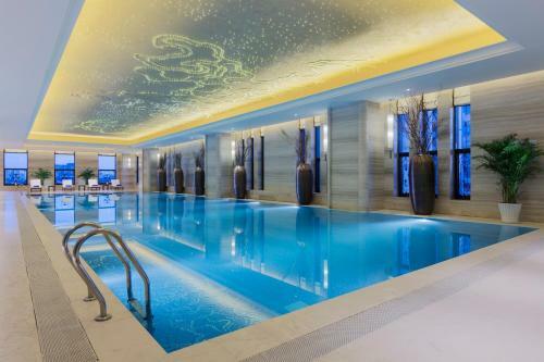 Wanda Realm Chifeng Hotel