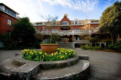 Hotel Mcmenamins Edgefield