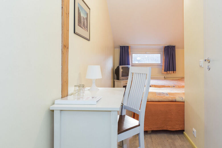 Economy Hotel