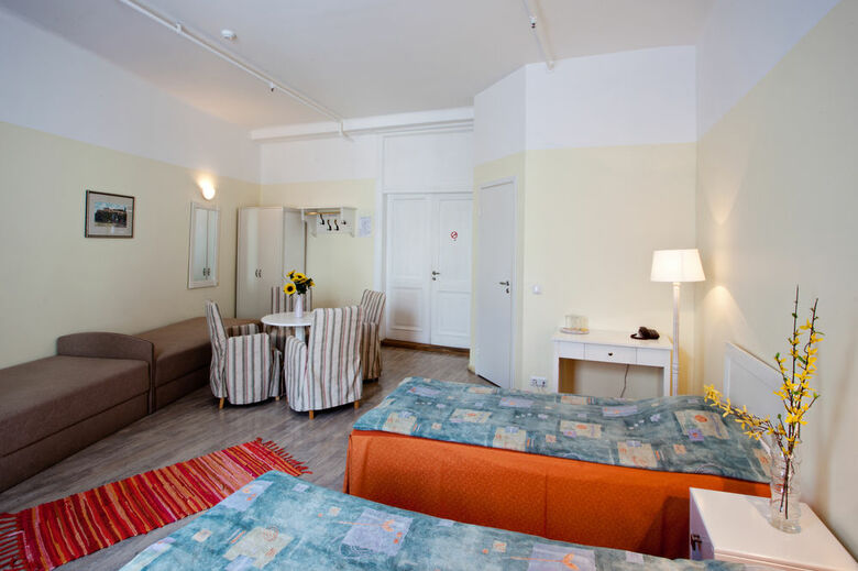 Economy Hotel