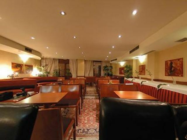 Hotel Plaza Art
