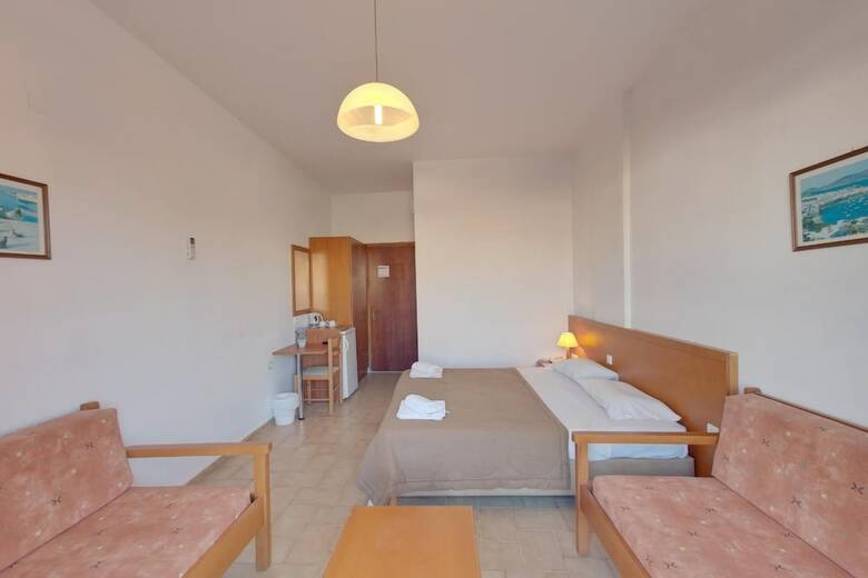 Hotel Marirena