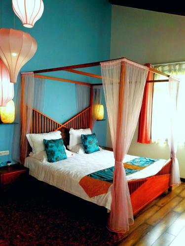 Crystal Boutique Hotel