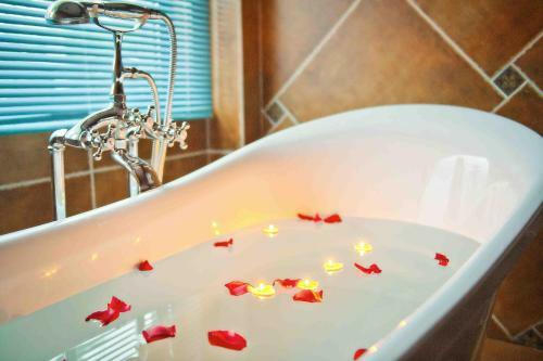 Crystal Boutique Hotel