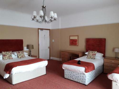 Cliffden Hotel