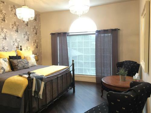 The Stone Gate Inn Bed & Breakfast