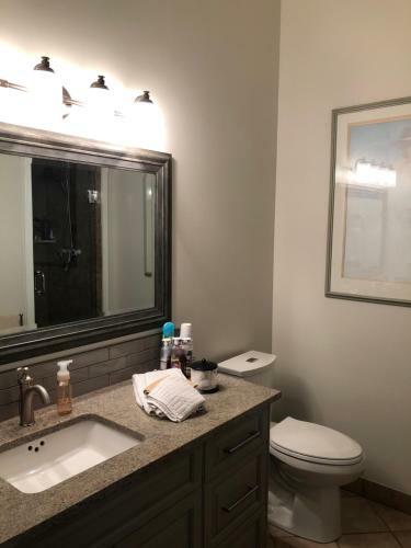 The Stone Gate Inn Bed & Breakfast
