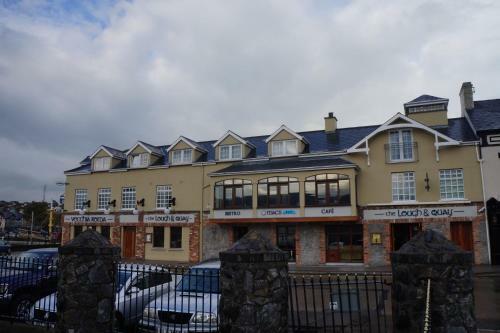 Hostal The Lough And Quay