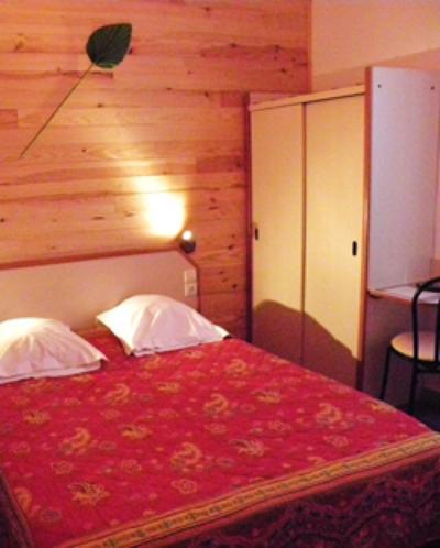 Hotel H�tel La Croix De Malte