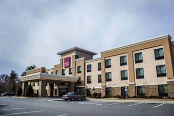 Hotel Comfort Suites Whitsett