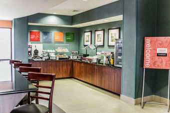Hotel Comfort Suites Whitsett