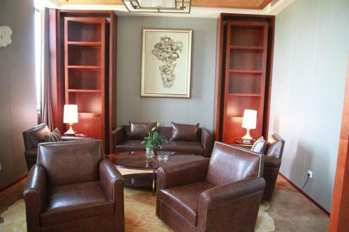 Chengdu Airport Hotel