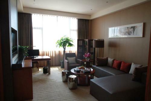 Chengdu Airport Hotel