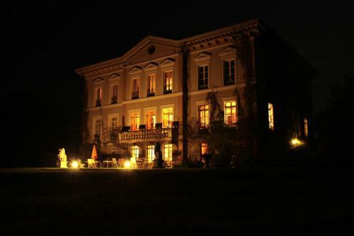 Bed & Breakfast Chateau De B�zyl