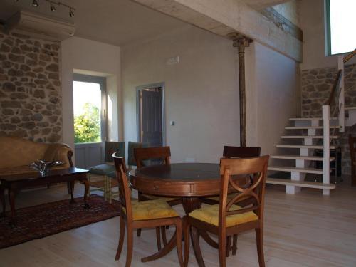 Agroturismo Apartamentos Rolisas