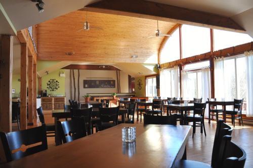 Posada La Petite Auberge De Jouvence