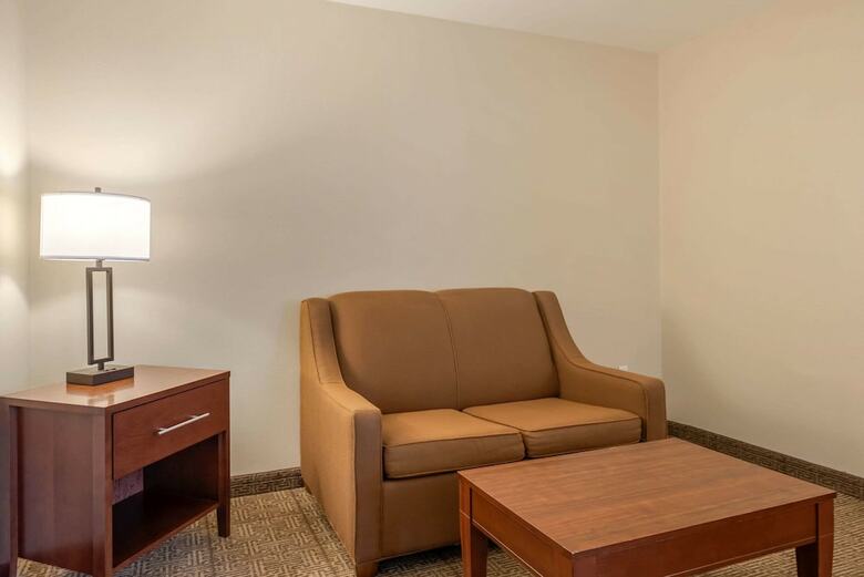 Hotel Comfort Inn Limon