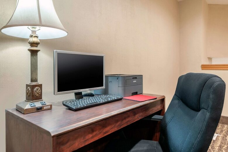 Hotel Comfort Inn Limon