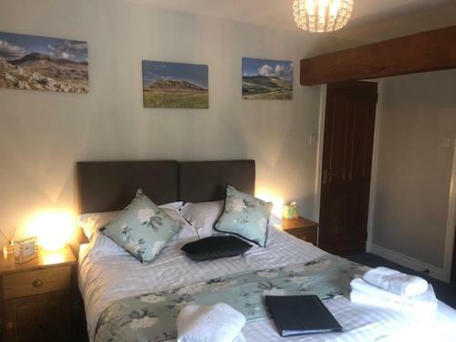 Posada Marton Arms Hotel
