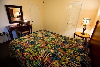 Hotel Pacific Marina Inn