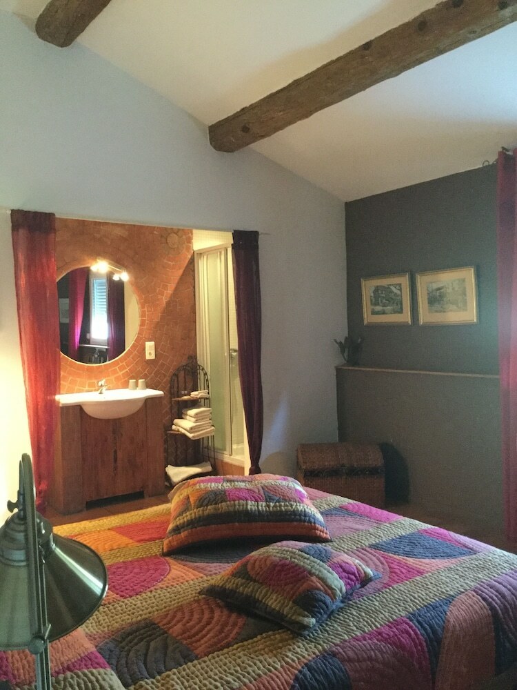 Bed & Breakfast Les Jardins Du Rebaut