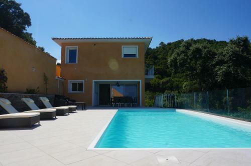 Residence Mare E Monte