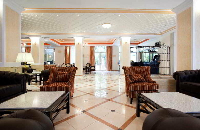 Hotel Achillion Palace