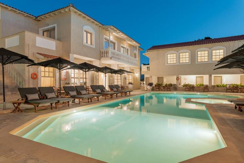Hotel Ino