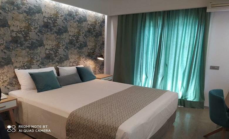 Hotel Minoa