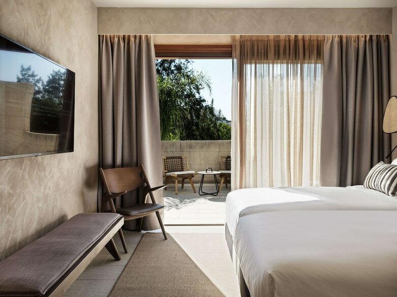 Hotel Lindian Village