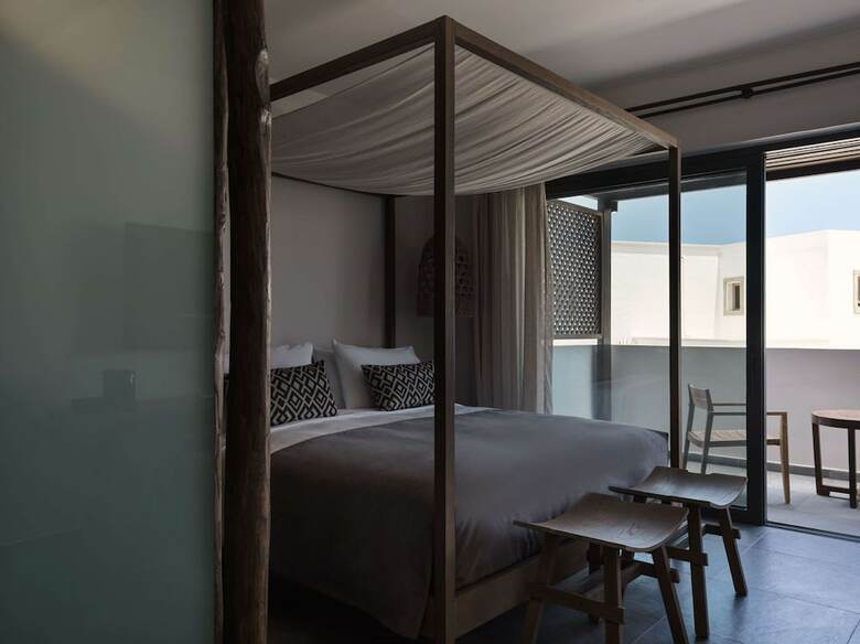 Hotel Lindian Village