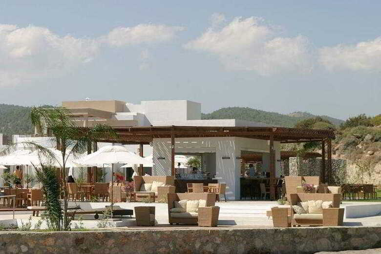 Hotel Lindian Village